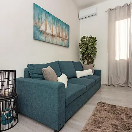 Spacious Center Διαμέρισμα *