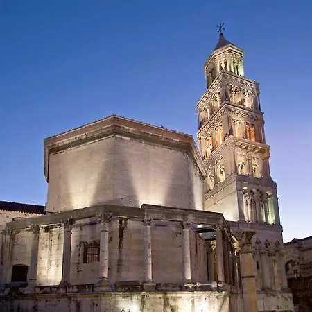 Spacious Center 스플리트