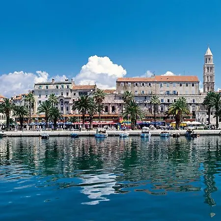 Spacious Center 스플리트