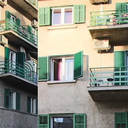 Spacious Center Apartment Split